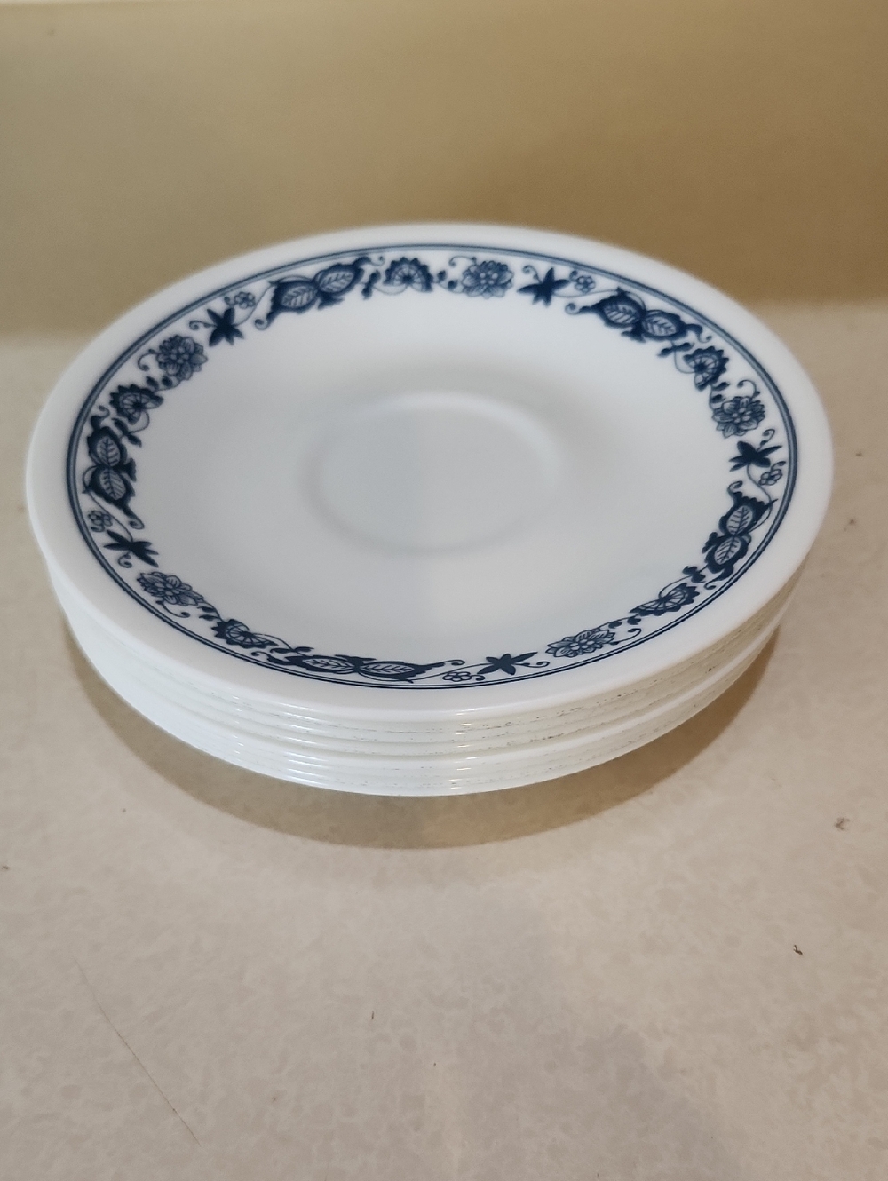 VTG Corelle Old Town Blue saucer Plates discontinued Set Of 8